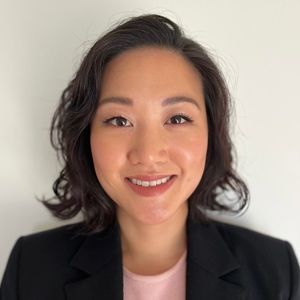 Meet your Posher, Julia